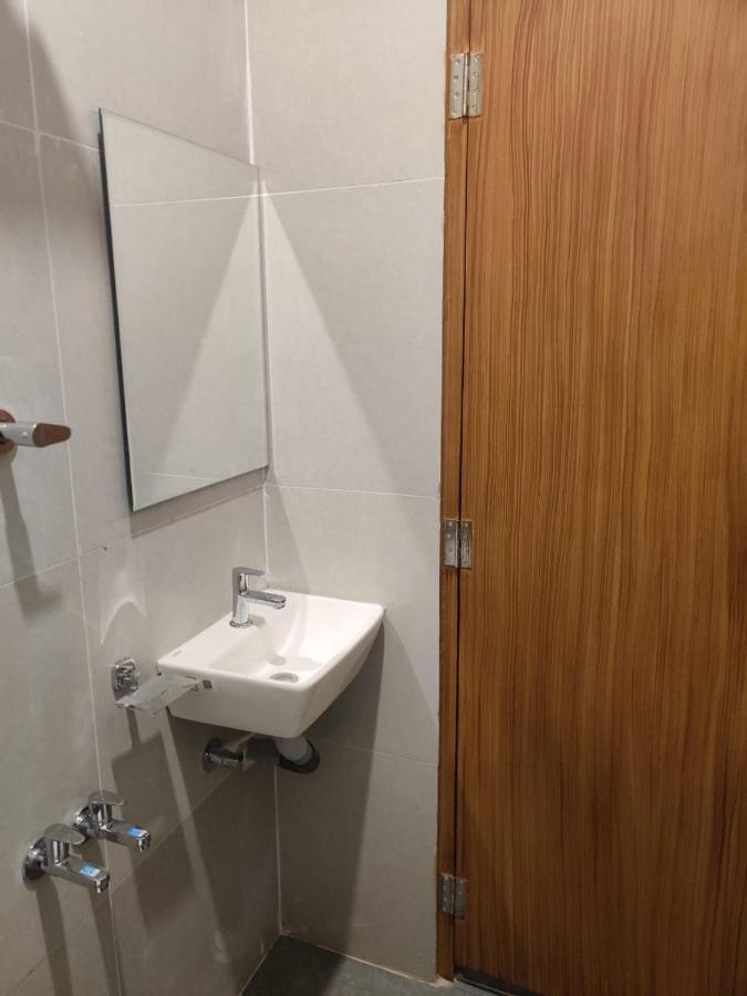 Sri Balaji Lodging Hotell Tiruchchendūr Eksteriør bilde