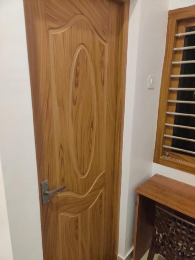 Sri Balaji Lodging Hotell Tiruchchendūr Eksteriør bilde