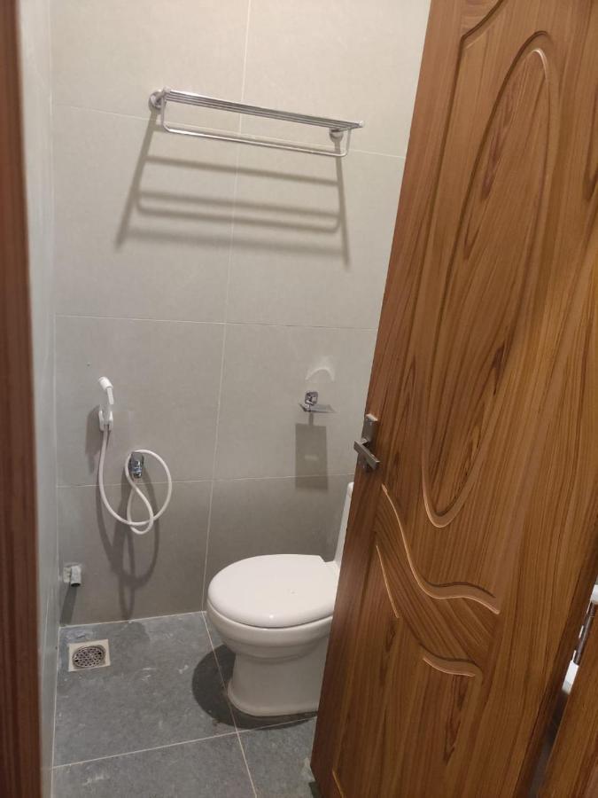 Sri Balaji Lodging Hotell Tiruchchendūr Eksteriør bilde