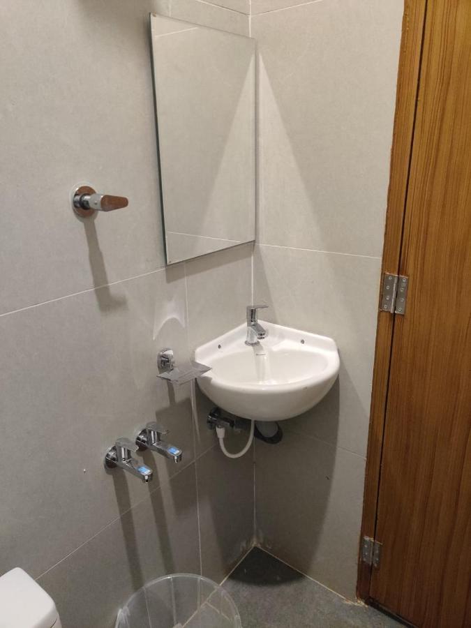 Sri Balaji Lodging Hotell Tiruchchendūr Eksteriør bilde