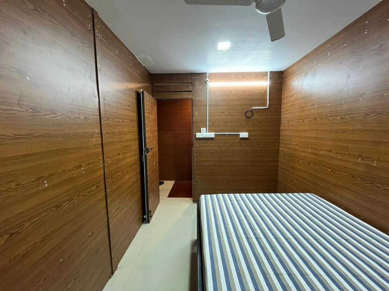 Sri Balaji Lodging Hotell Tiruchchendūr Eksteriør bilde